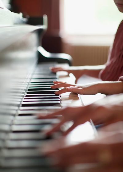 piano fingers